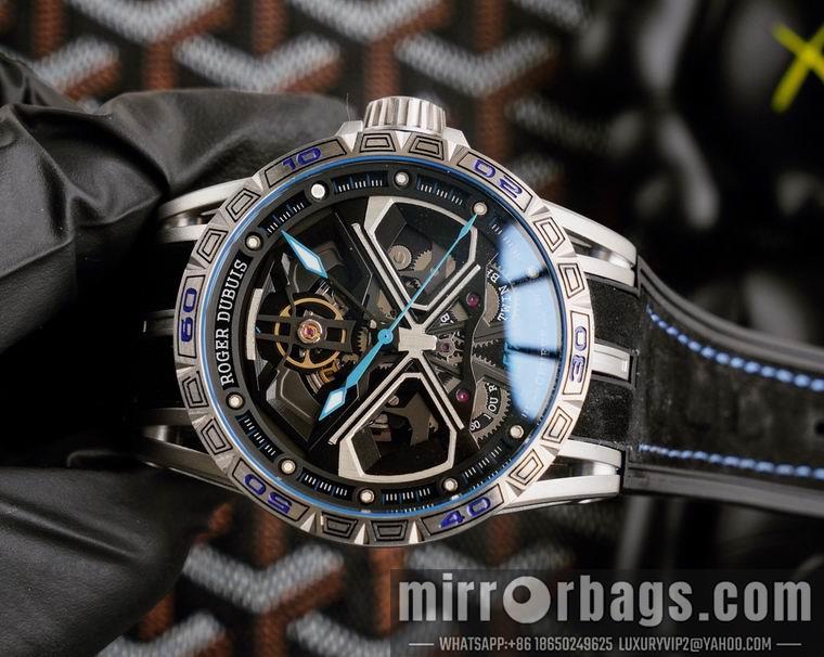 Roger Dubuis 46mm M05