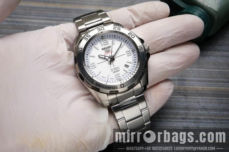 Seiko men 43.3X13mm 092105