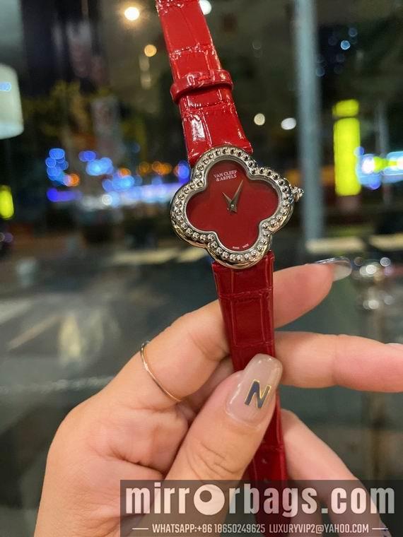 Van Cleef Arpels watch 04
