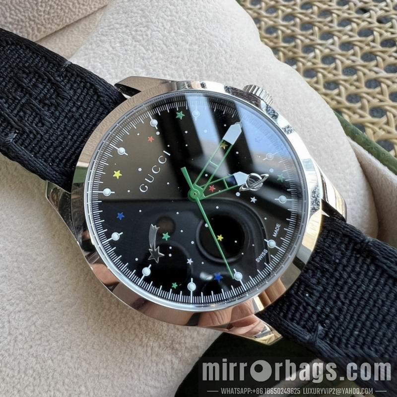 Gucci watch 080637