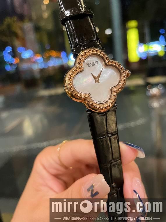 Van Cleef Arpels watch 04