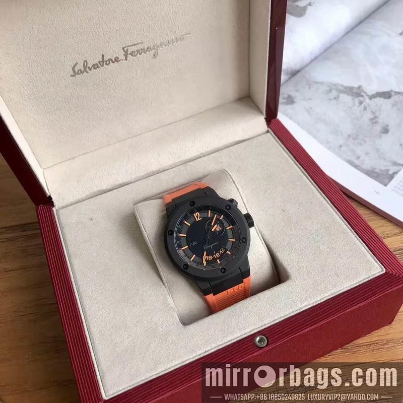 Ferragamo 44mm 032445