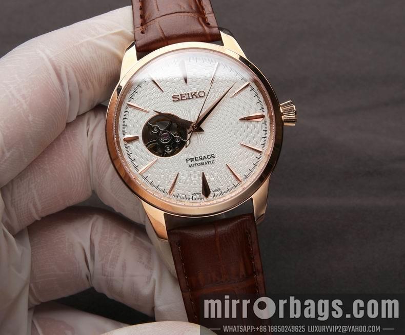 Seliko watch 40.5X11.84mm M11