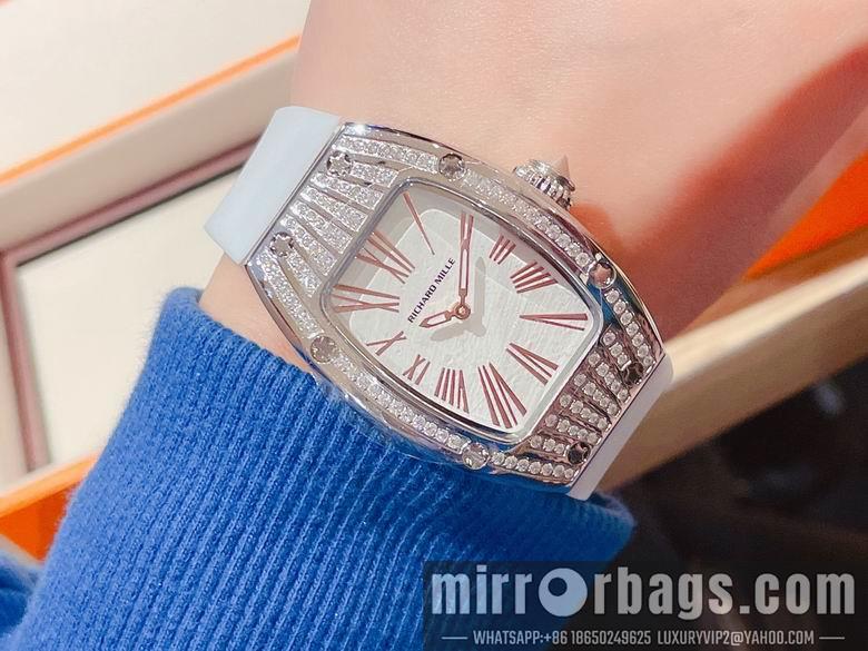 Richard Mille women 32X14mm M07