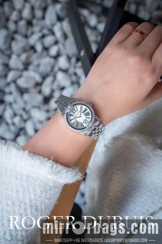 Roger Dubuis 35mm 022352