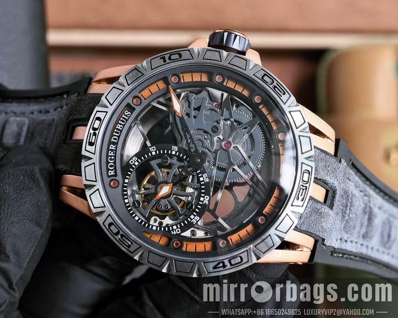 Roger Dubuis 46mm 081707
