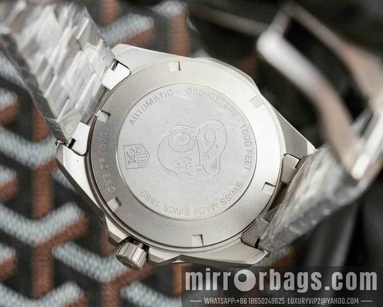 TAG Heuer men 43mm M01