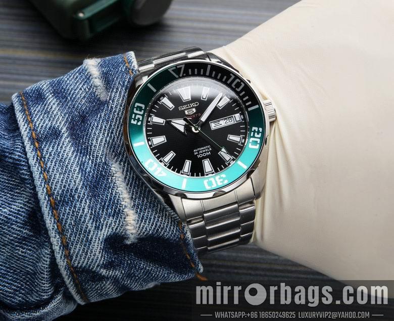 Seiko watch 031102