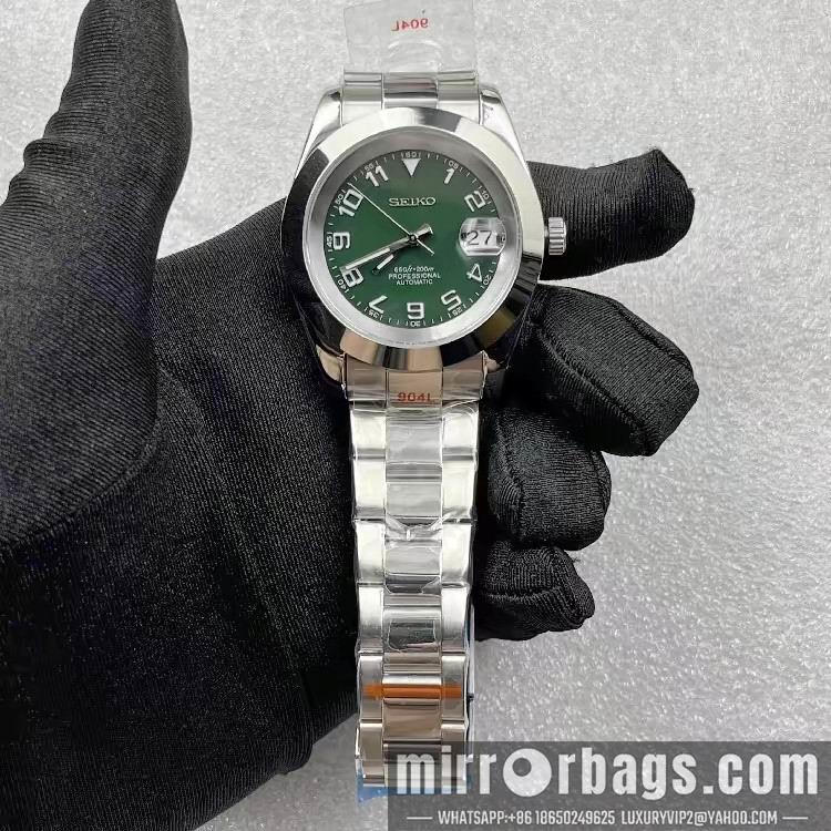 Seiko watch 051104