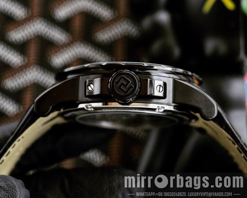 Roger Dubuis watch 46mm 070971