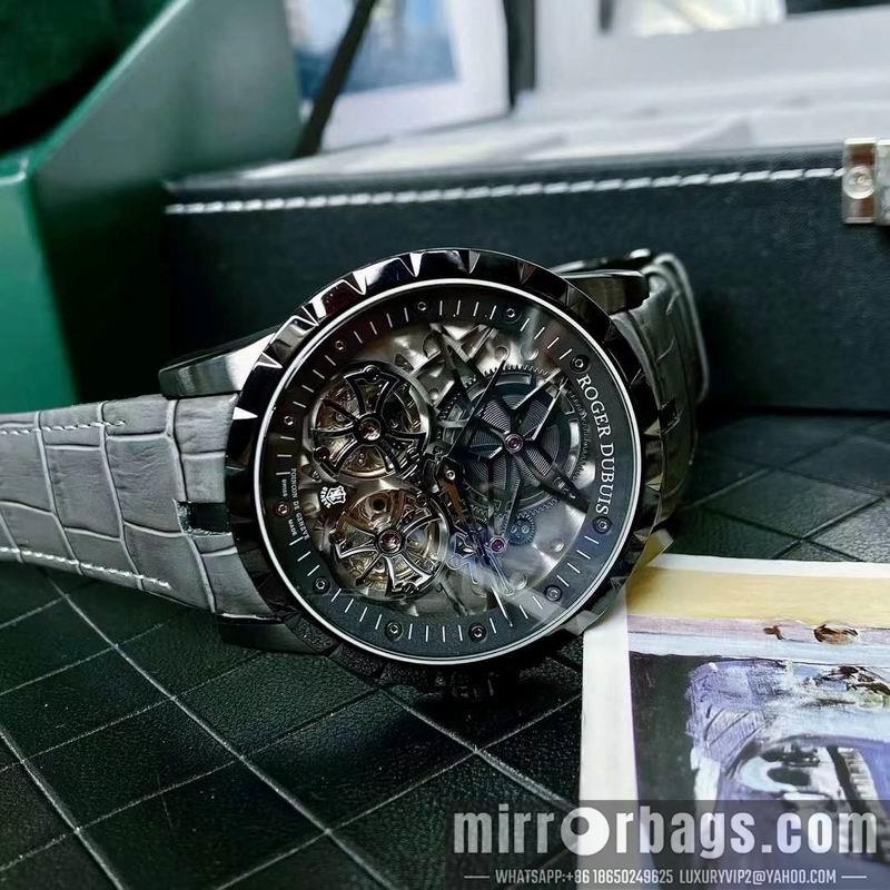 Roger Dubuis 46mm 060855