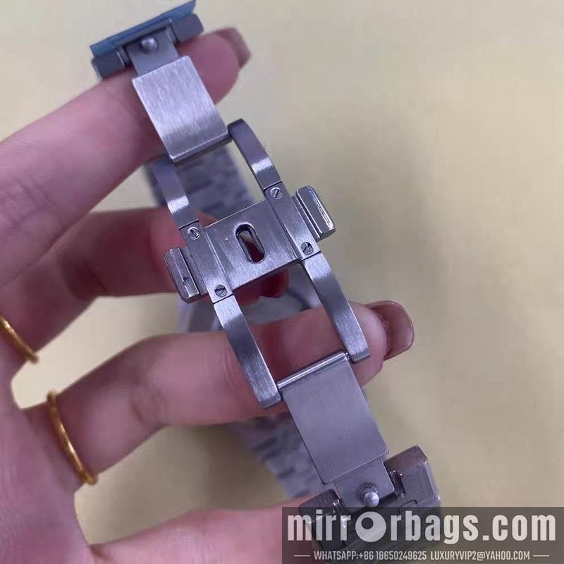 Seiko watch 051113