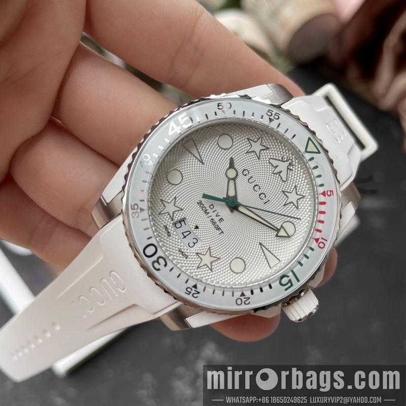 Gucci 40mm 032452