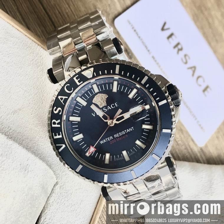 Versace men 46mm M03