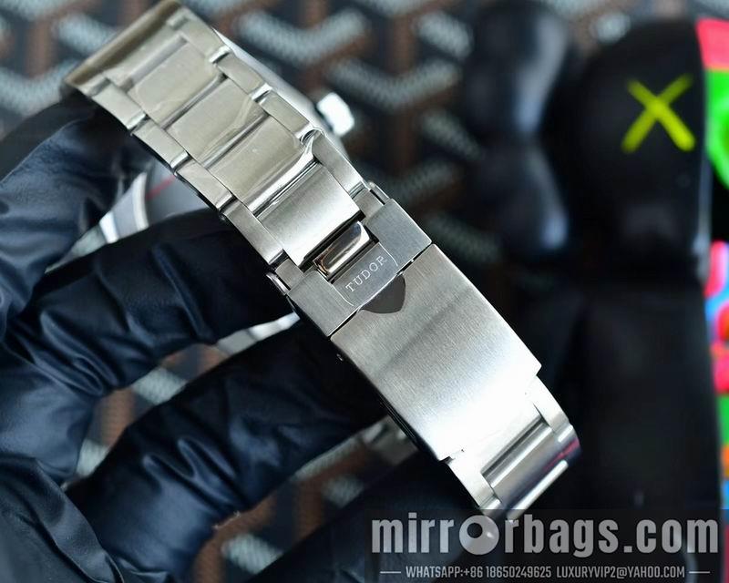 Tudor 42mm 050720