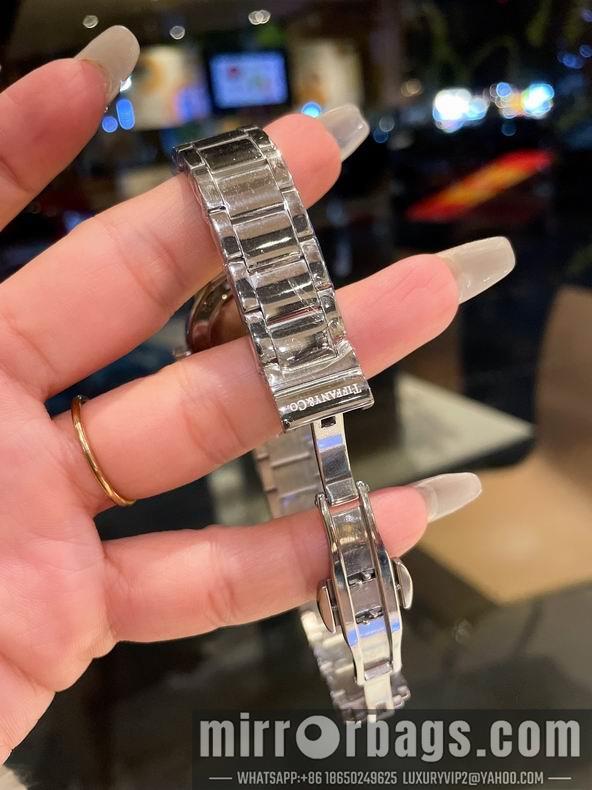 Tiffany women 28mm 080611