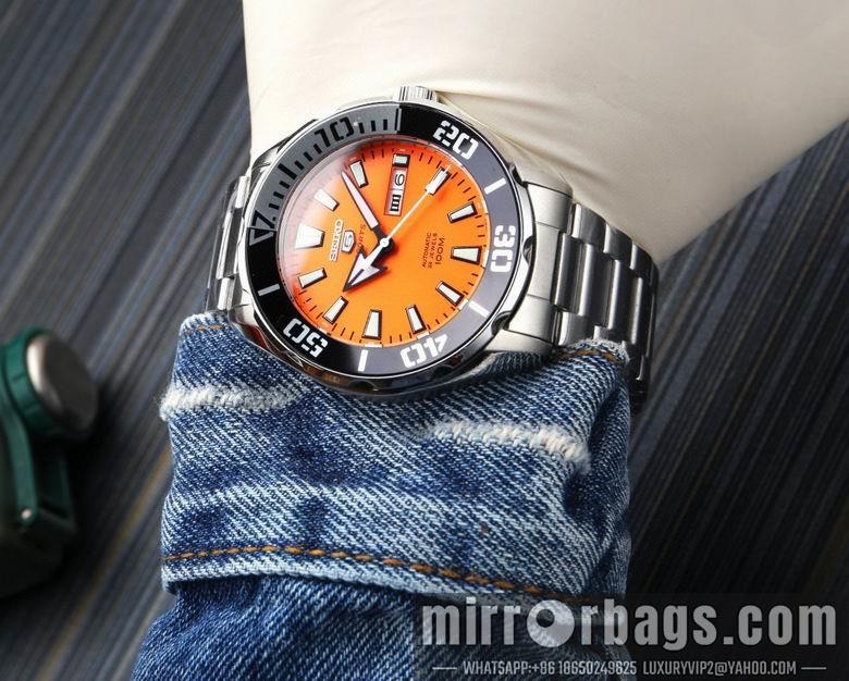 Seiko watch 031102