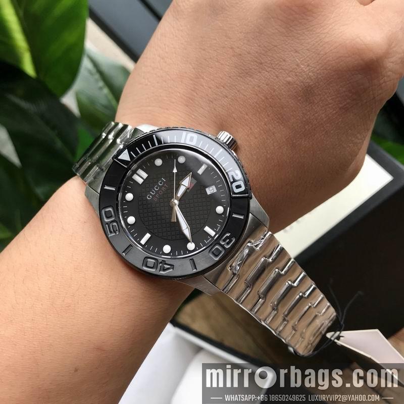 Gucci 44mm 102229