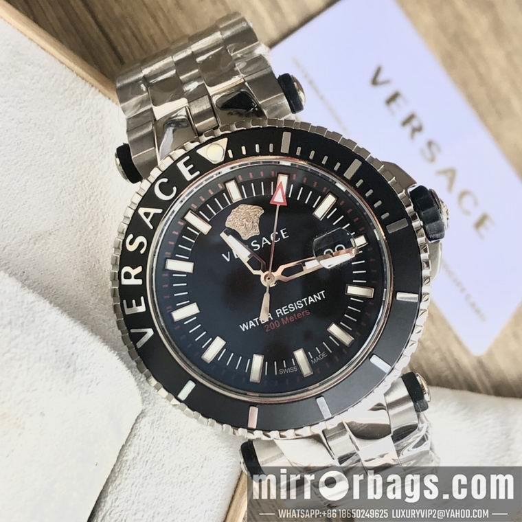 Versace men 46mm M03