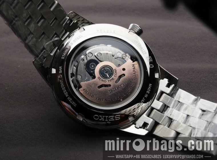 Seiko men 40.5X11.84mm M05