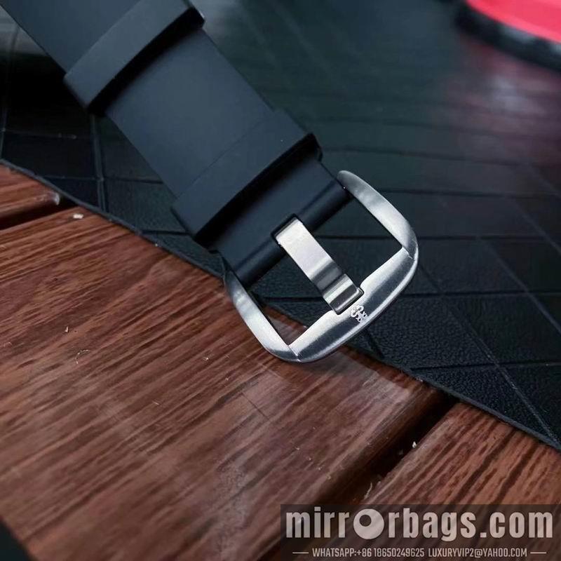 Corum 47mm 050863