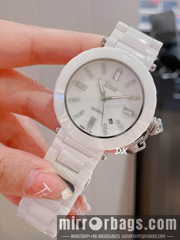Dior 35mm 2nms34