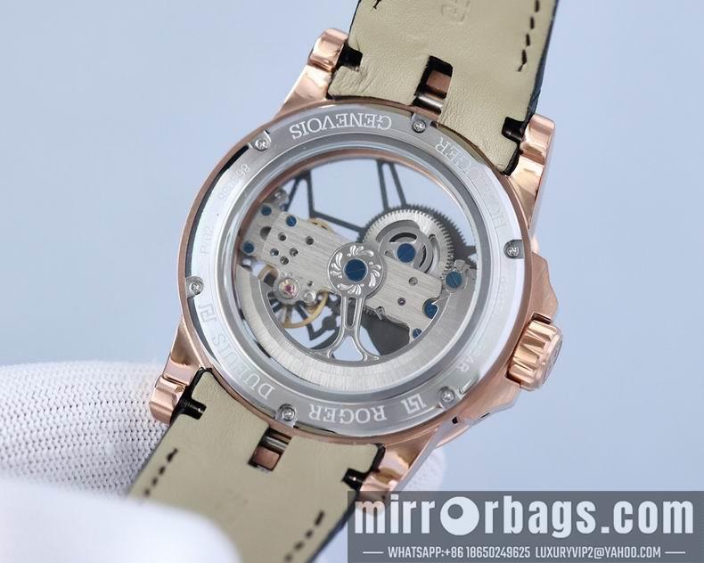 Roger Dubuis watch M19