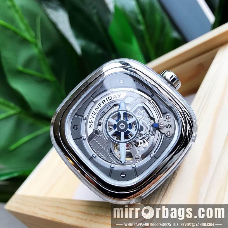 Seven Friday 47x47mm 2nms50