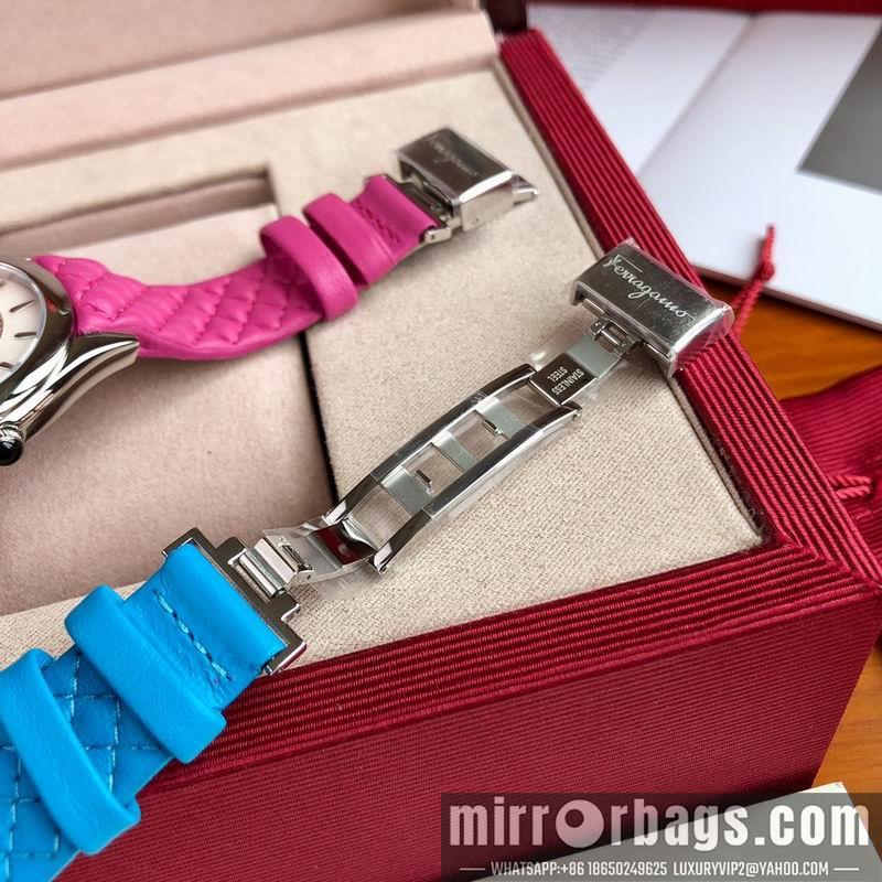 Ferragamo 33mm 032446