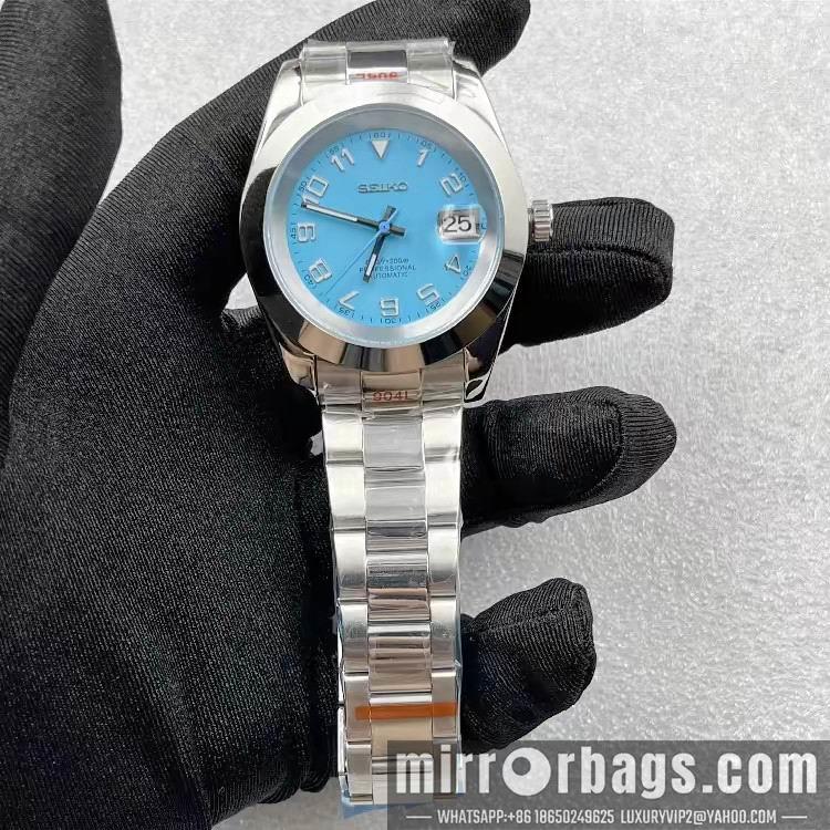 Seiko watch 051104