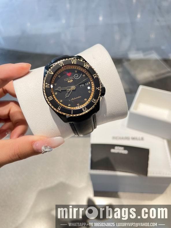 Seiko watch 42.5X13.4mm 071741