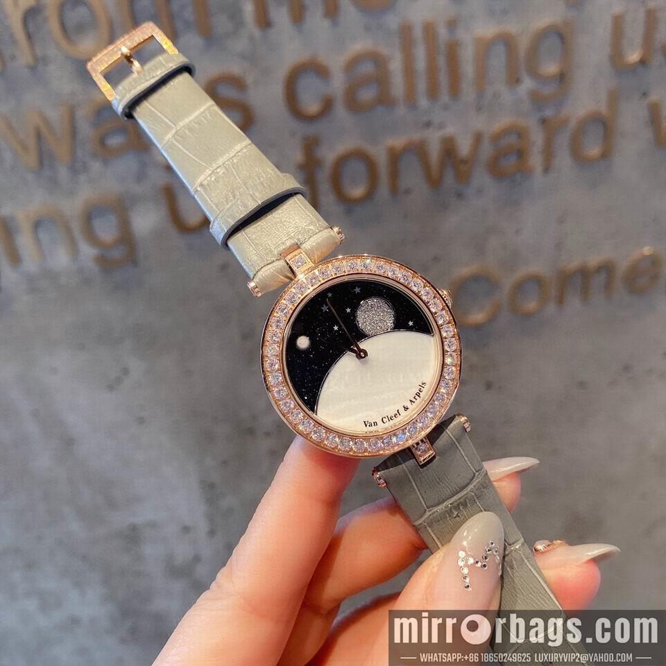 Van Cleef Arpels watch 02