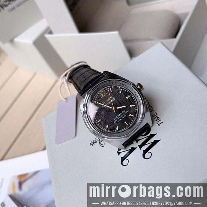 Vivienne Westwood 39mm 121815
