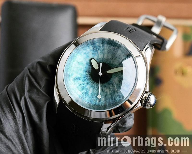 Corum 46mm 033136