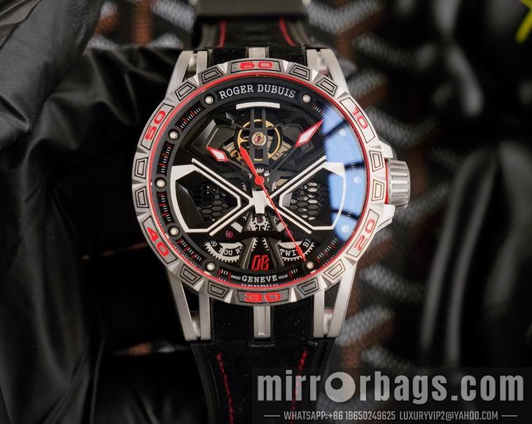 Roger Dubuis 46mm M05