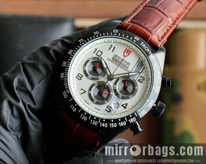 Tudor 42mm 031943