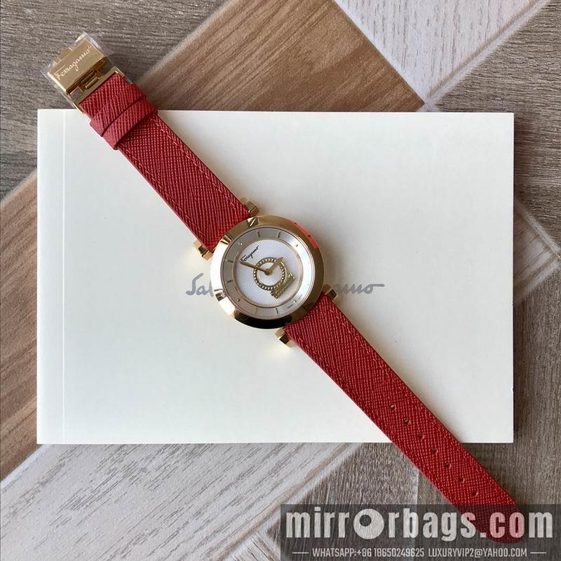 Ferragamo 37mm 032437