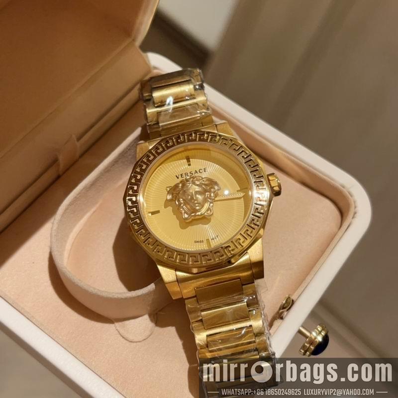 Versace 38mm 022322