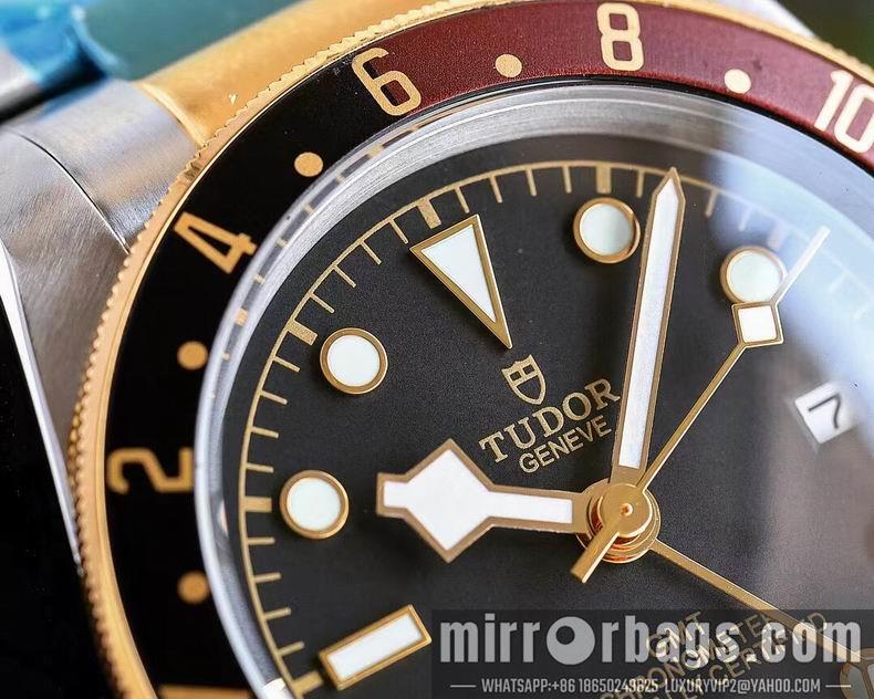 Tudor 42mm 112915