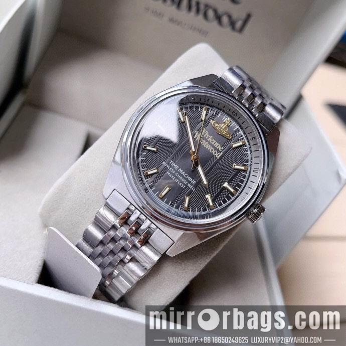 Vivienne Westwood 39mm 121815