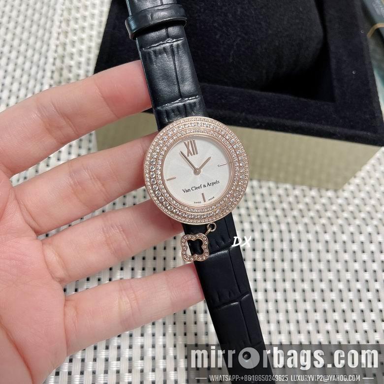 Van Cleef & Arpels 32x8mm 11nms27