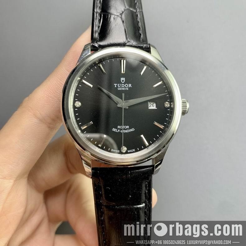 Tudor watch M33