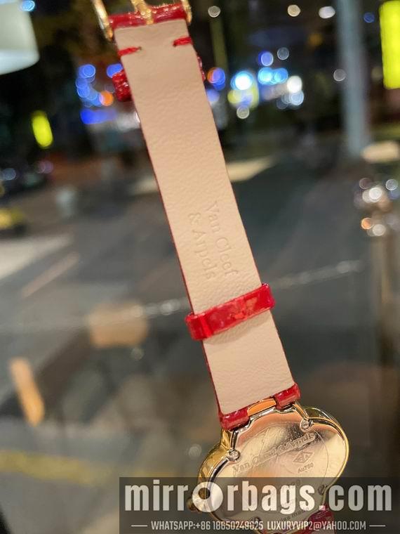 Van Cleef Arpels watch 04