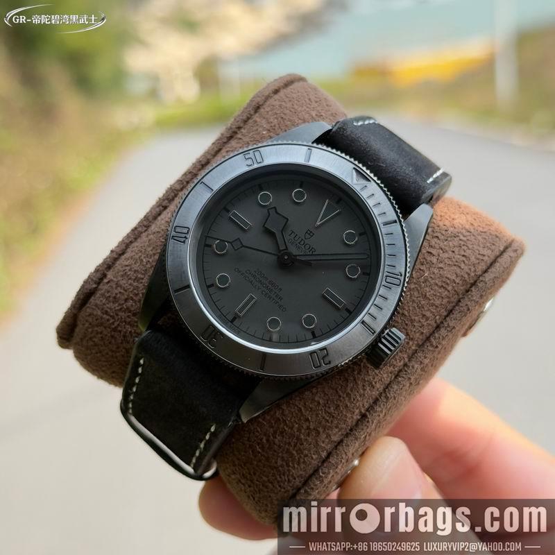 Tudor 41mm 041604