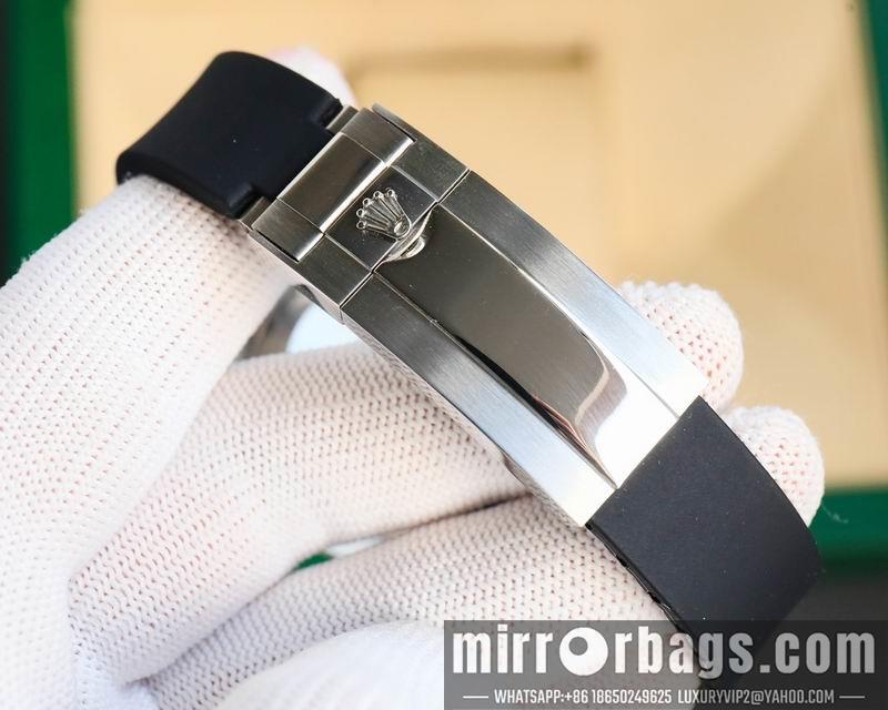 Rolex 41mm 022125