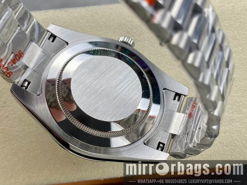 Rolex 40mm 090432