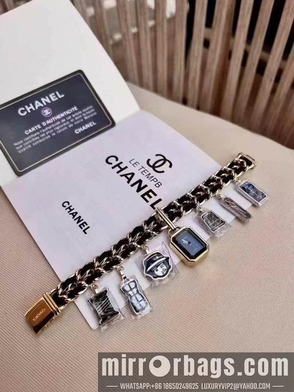 Chanel 26.1X20X7.65mm 022328