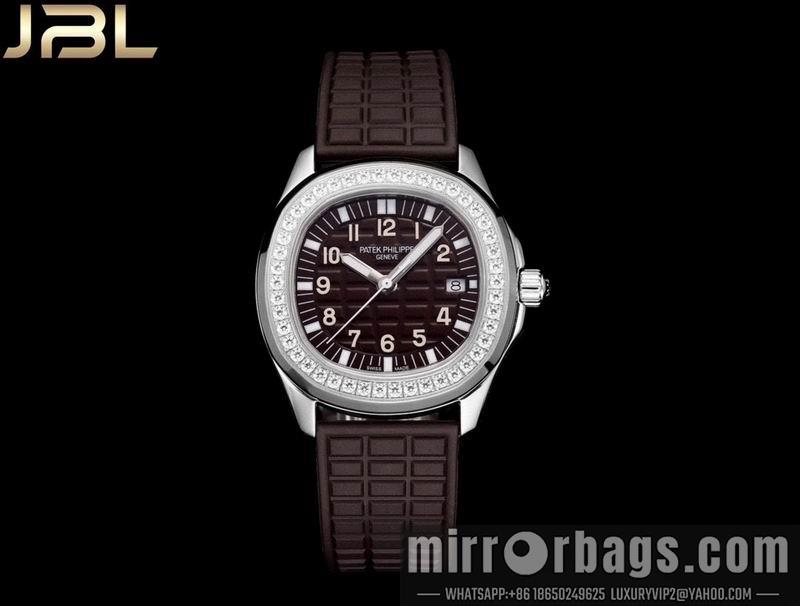 Patek Philippe 35.6mm 022317