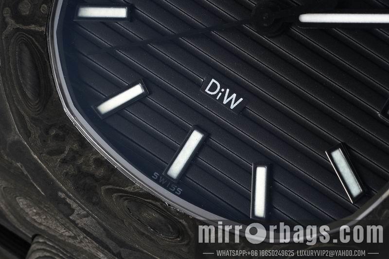 Patek Philippe watch 033125