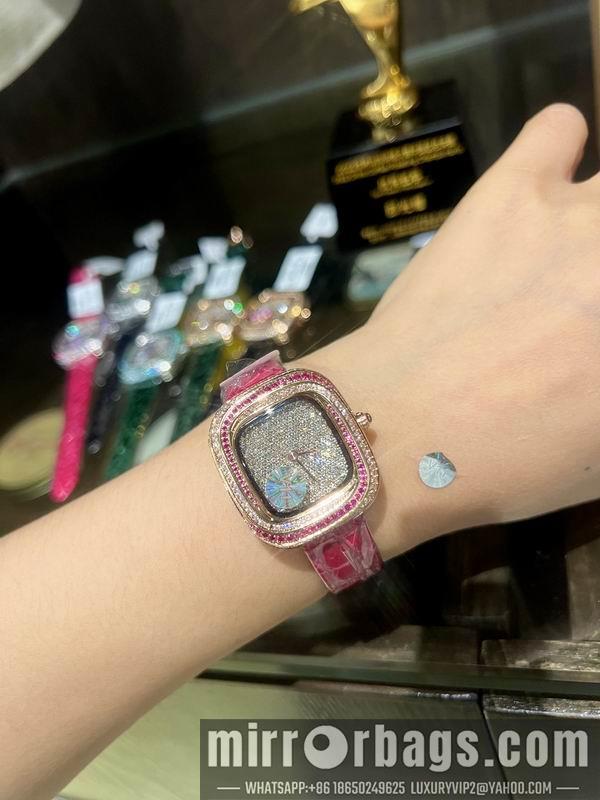 Cartier 30.44X33.78X7.08mm 050761